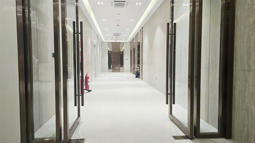 Cực hiếm! chính chủ bán căn 2pn 2wc diện tích 65m2 view sông nhận nhà ở ngay, giá 4 tỷ