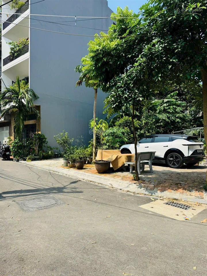 Đất đẹp phố ngọc thụy cách 1 nhà ra phố 51m2 sdcc 9,5 tỷ có bớt