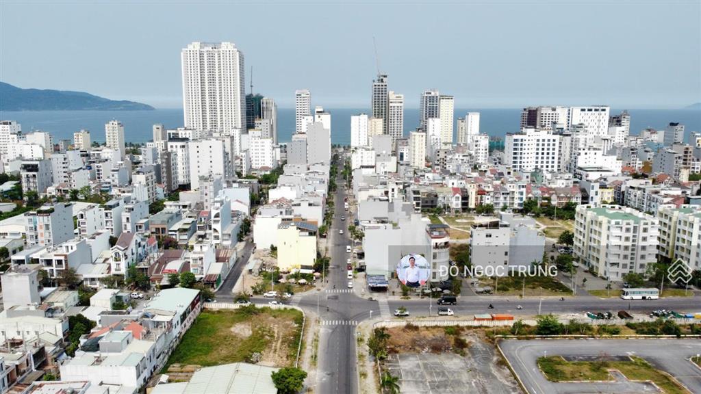 Продаётся участок, 210 м², Ngũ Hành Sơn