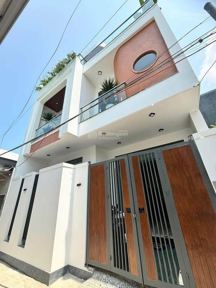 Gửi ace dv hh 1% bán nhanh nhà đang cho thuê 15tr/tháng full nội thất kiệt 140 nguyễn chánh