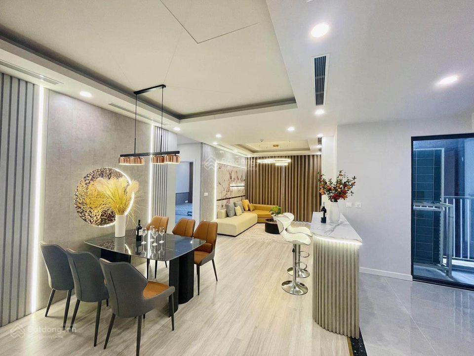 Chính chủ bán căn hộ 3 phòng ngủ 107m2 đã có sổ ở brg diamond residence lê văn lương 0393 686 ***
