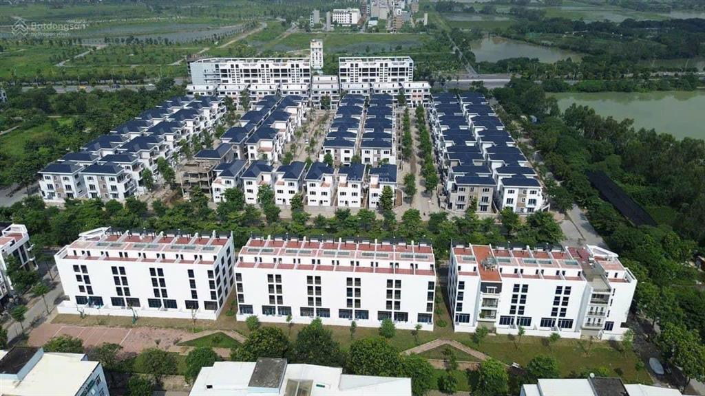 Chỉ nhỉnh 9 tỷ sở hữu lô liền kề 100m2 (5x20m) gần hồ điều hòa dự án thanh hà, 0977 503 ***