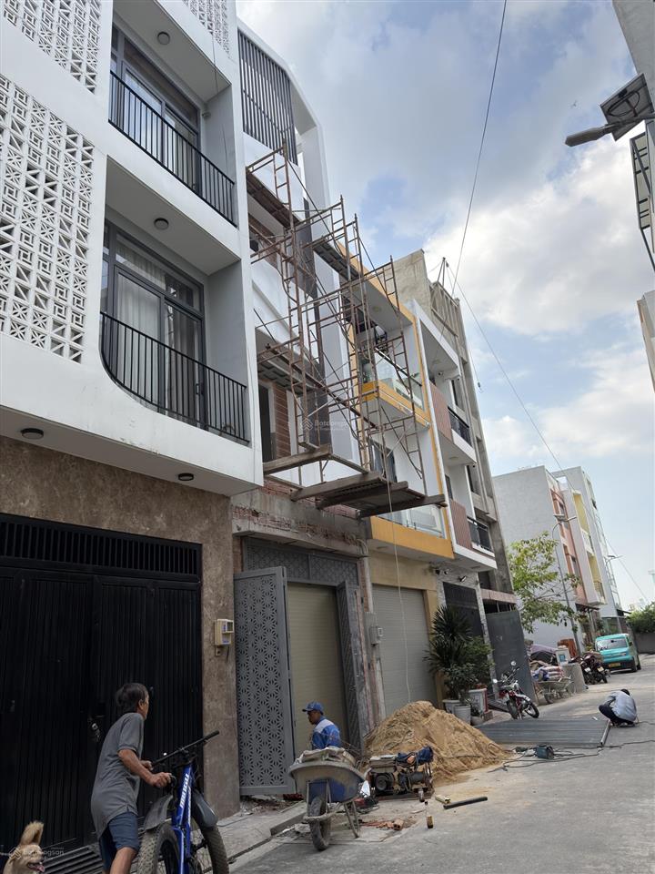 70m2(5x17) 2 mặt tiền hxt trước sau kênh tham lương lê trọng tấn xây dựng 5 tầng kế aeon tp