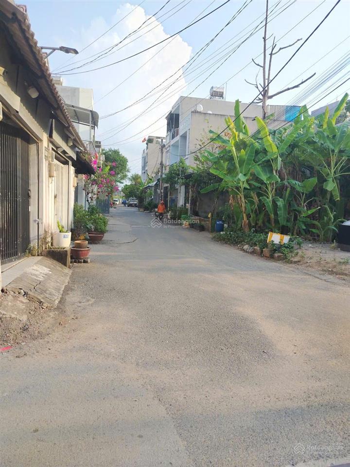 Bán đất tại đường trường lưu, 4,5 tỷ, 117 m², mặt tiền 5m
