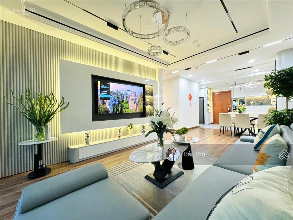 Bán căn hộ vinaconex 7 goldmark hồ tùng mậu căn 2pn giá 4,5 tỷ loại 60m2 căn góc đẹp của tòa nhà