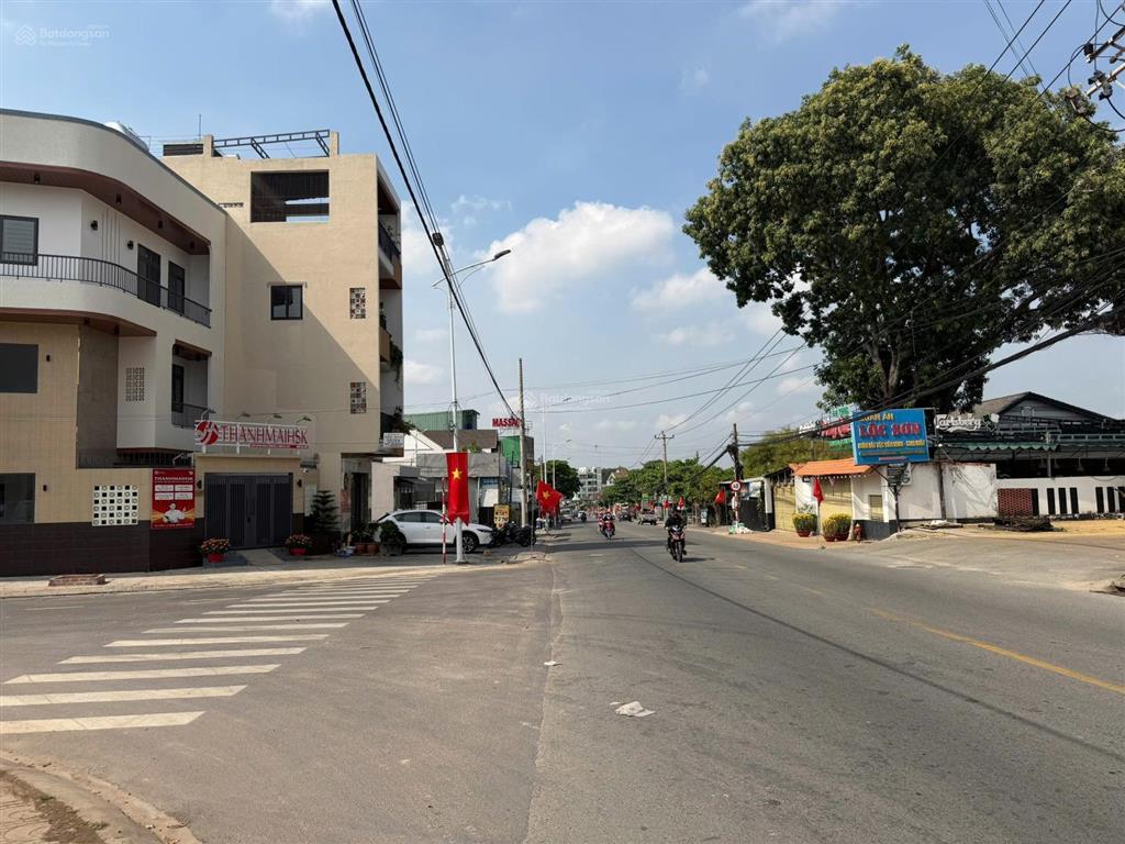 Bán lô góc 2 mặt tiền đường thủ khoa huân gần ngay ngã 4 hoà lân ql13 giá 8,9 tỷ