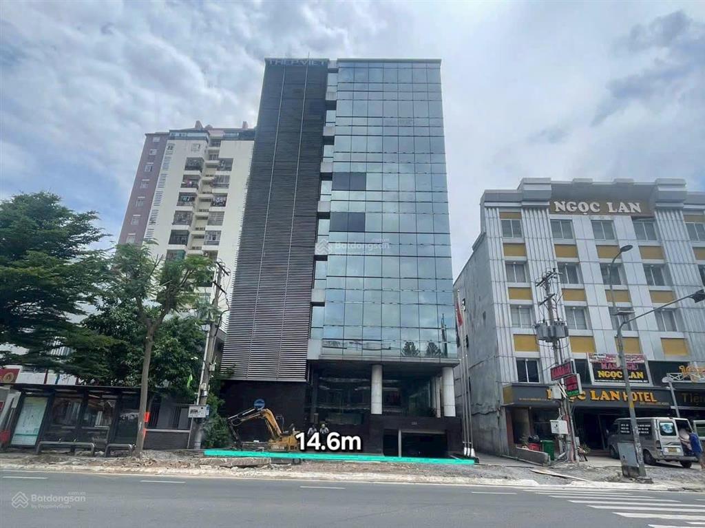 Bán nhà mặt tiền đối diện đại học kinh tế tp. hcm quận 10 (4,5x35m) 5 tầng giá 55 tỷ