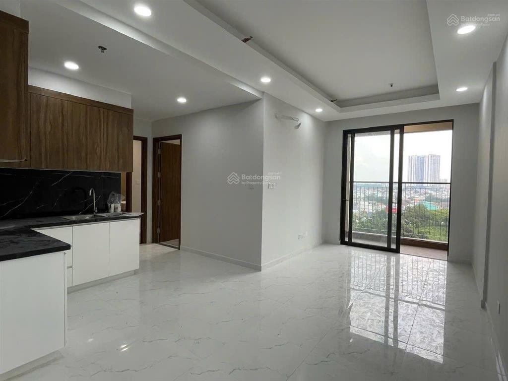 Chính chủ bán opal skyline b.25.04, 65m², 2pn ban công view đẹp 2,28 tỷ. thương lượng 0899 904 ***