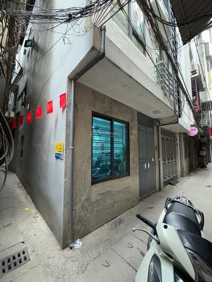 Vũ trọng phụng nhà lô góc cách mặt phố 30m ngõ thông kinh doanh. giá 12 tỷ. 0989 388 ***