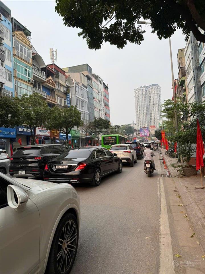 Bán nhà mặt phố vũ phạm hàm, 144m2. 7 tầng, hđ thuê 100tr/tháng, hạ chào 8 tỷ giá bán 110 tỷ