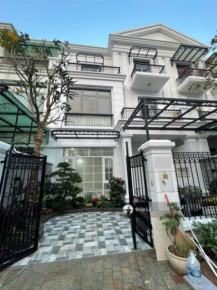 35 tỷ lk vinhomes harmony, dt 90m2 vị trí trung tâm gần hồ, hoàn thiện đẹp, có ô chờ làm thang máy