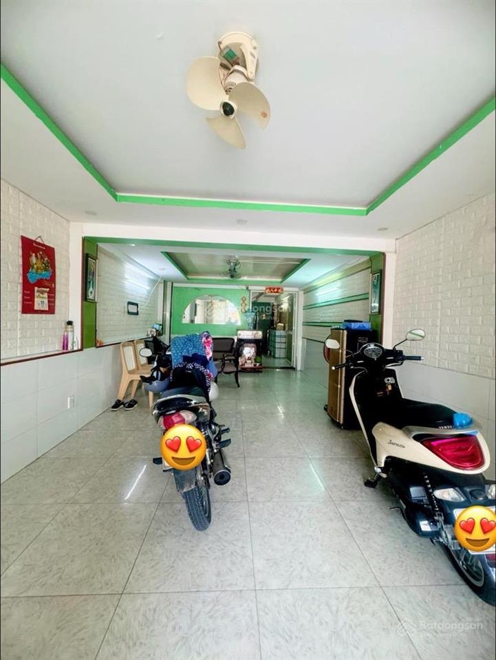 Bán nhà mặt tiền đường lò gốm, gần hậu giang, phan văn khỏe.