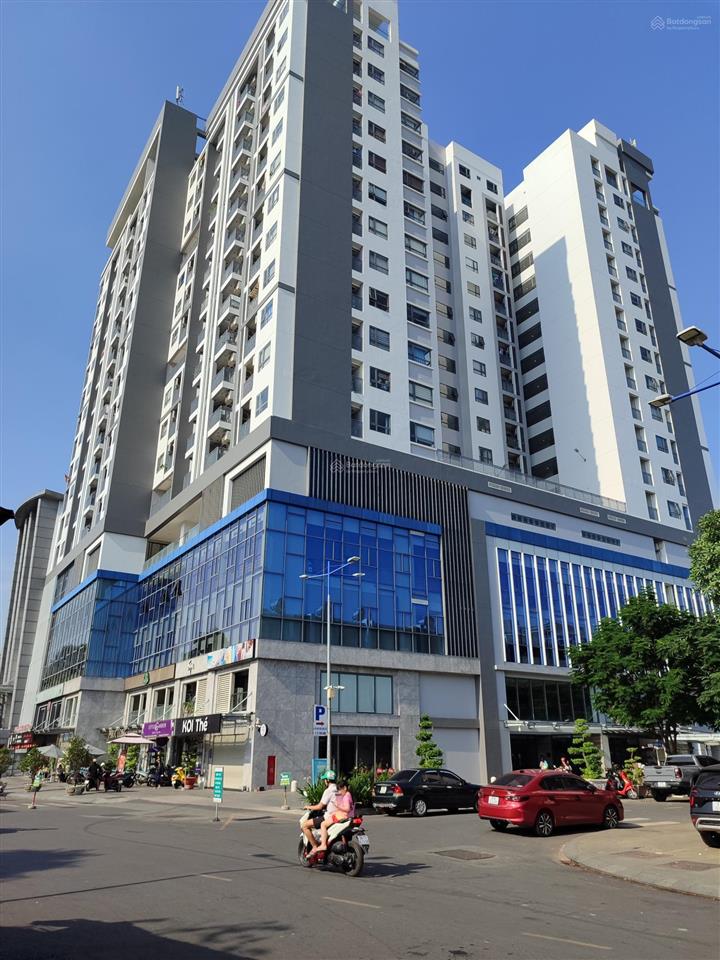 Bán căn góc biconsi tower chợ đình 69m2, 2pn, full nội thất cao cấp 2,3 tỷ