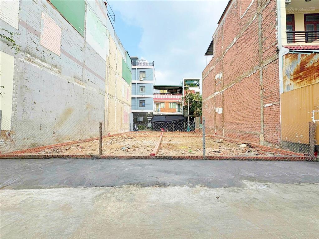 Chính chủ bán gấp lô đất giá đầu tư mt hẻm đs 38 ngay chợ hiệp bình, cách pvđ 400m, tặng gpxd