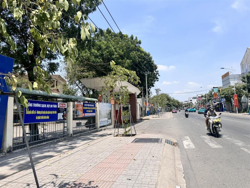 Chính chủ bán nhanh căn 1pn happy one mori chênh nhẹ trung tâm lái thiêu tầng cao, view đẹp