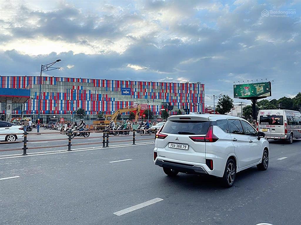 Hiếm!trường chinh sp 5tầng 58m2 nt xịn khu phân lô cao tầng xe hơi ngủ trong nhà nhỉnh 7tỷ