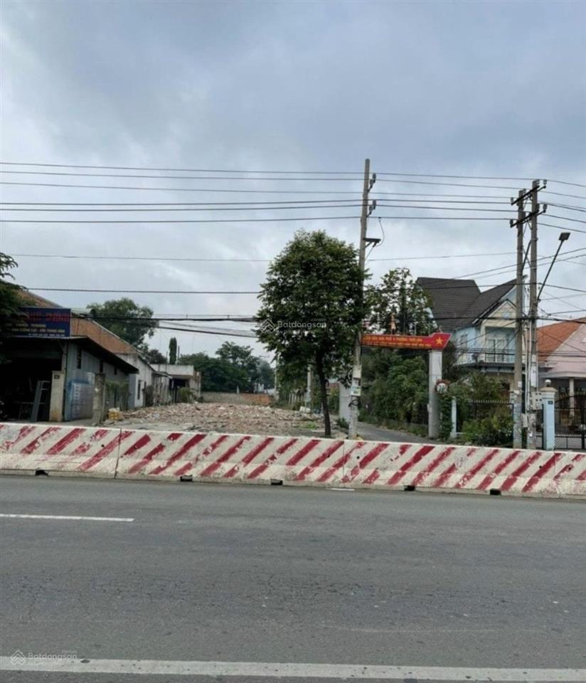 Bán gấp đất ngay chợ trừ văn thố bàu bàng dt 500m2 sát trục ql13 khai thác đầu tư kd