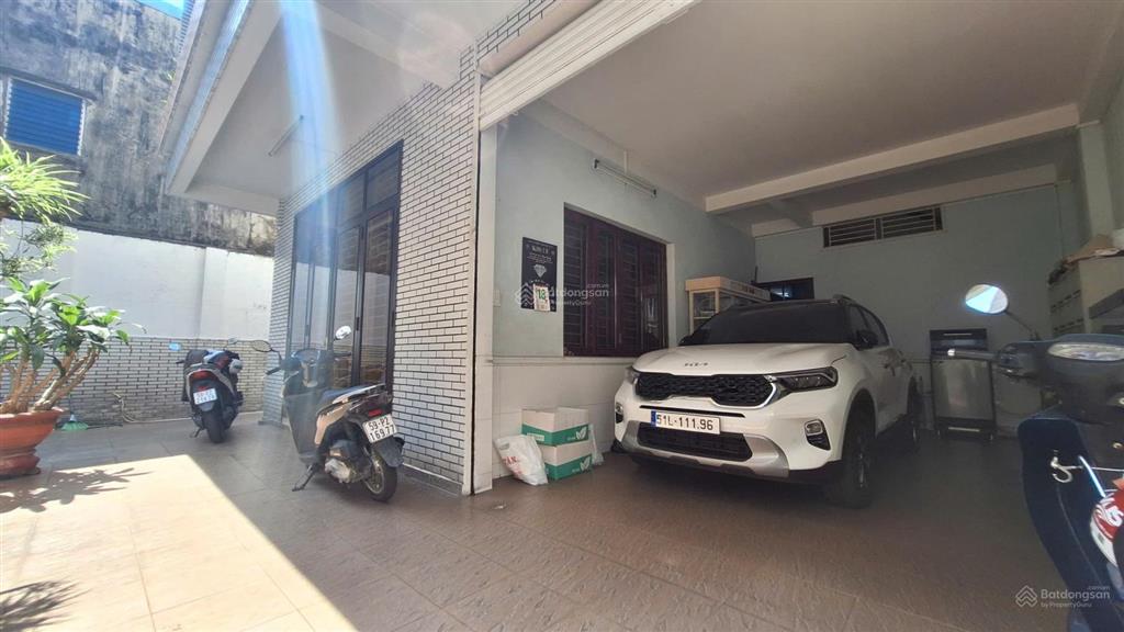 Bán nhà riêng tại hồ văn huê, giá cực chất 48 tỷ, 188.3m2, 6pn, 4wc