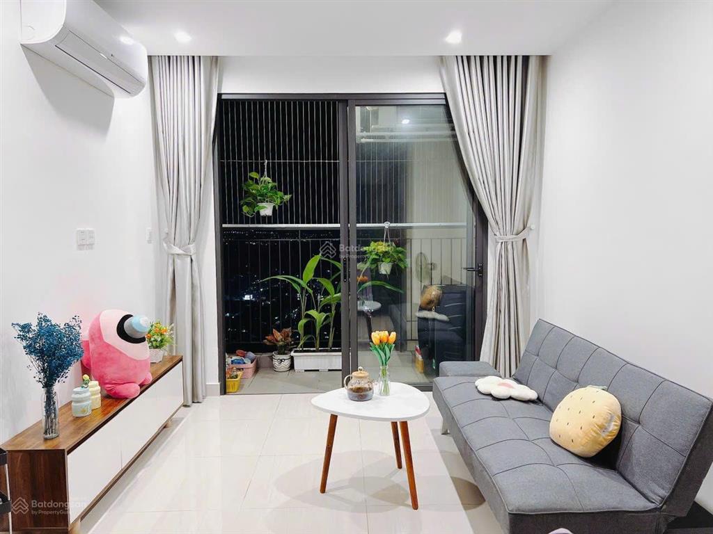 Bán căn hộ 1pn + the origami giá tốt chỉ 2,14tỷ, sẵn sổ hồng, full nội thất vinhomes grand park
