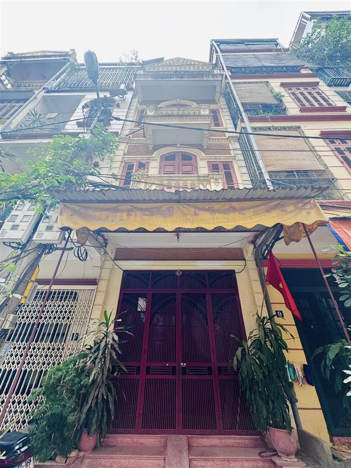 Bán nhà phố vĩnh phúc bưởi 42m2 ,4 tầng ,mt 4.2m ,phân lô ô tô đỗ dừng đỗ trước nhà 24/7