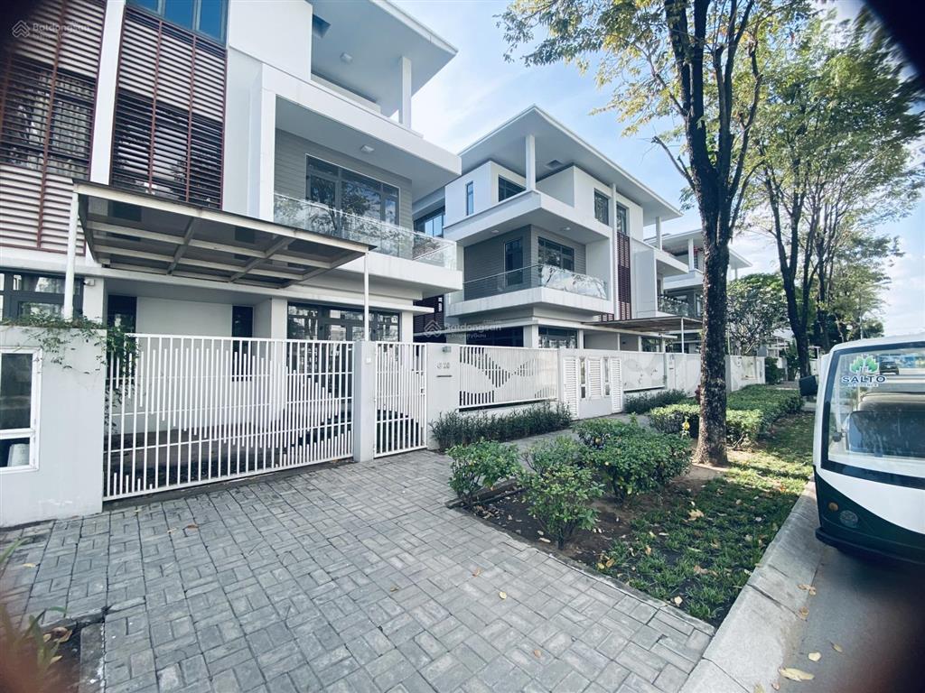 Cần ra gấp căn song lập phố đông village q2 chỉ 19,8 tỷ thuận tiện mở văn phòng công ty
