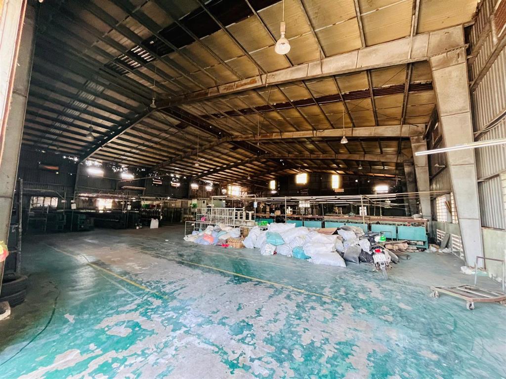 Bán xưởng trong kcn bến cát. diện tích đất 5000m2, diện tích xưởng 2400m2, giá bán 39 tỷ