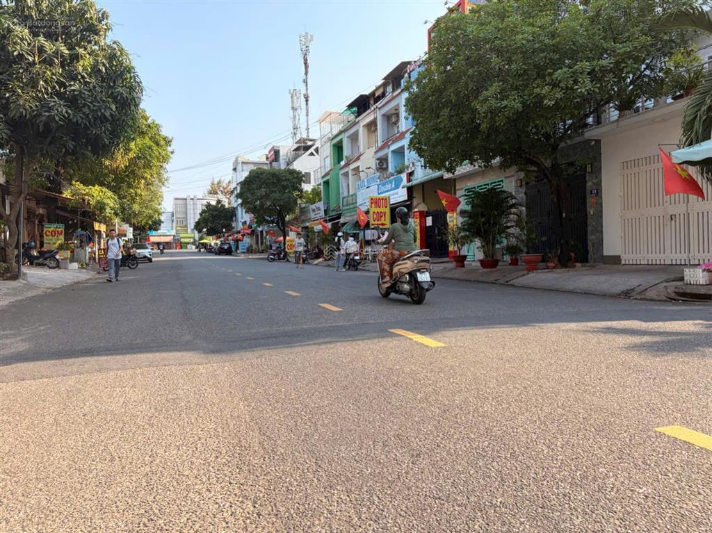 Bán đất đường 447 tăng phú a quận 9 gần trường viện kiểm soát, giao thông vận tải