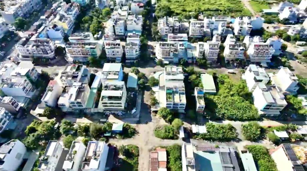 Ngộp bank bán gấp đất gần kdc chợ bình điền, dt 90m2, giá siêu hời 4ty150tr, sổ sẵn