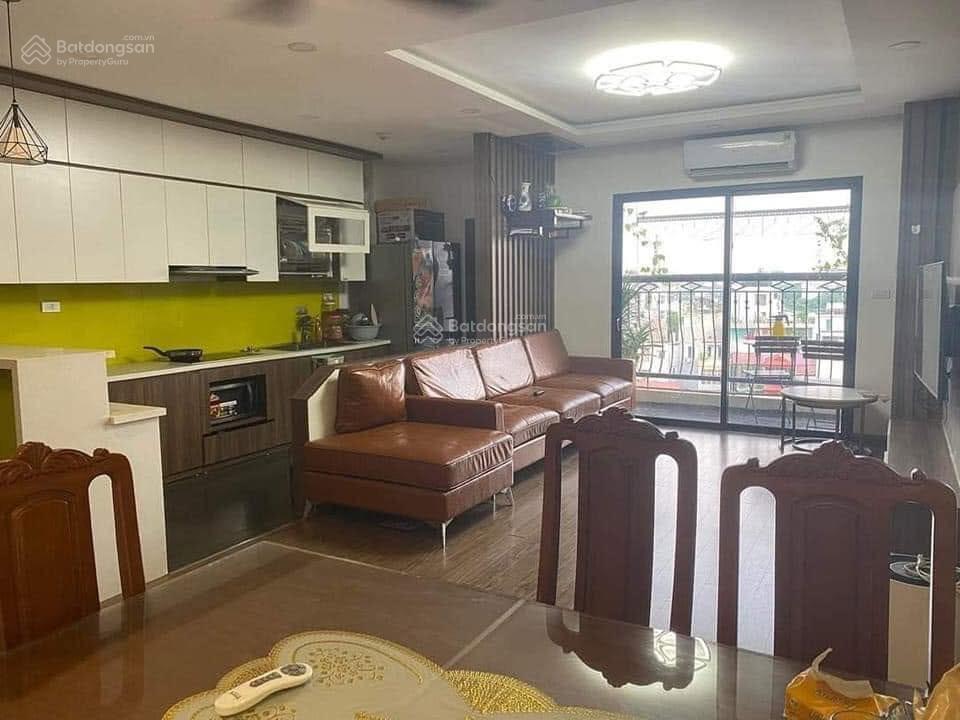 Chính chủ bán gấp căn góc k35 tân mai siêu đẹp. dt 80m2, 2pn + 2wc. giá 6,5 tỷ 0917 208 ***