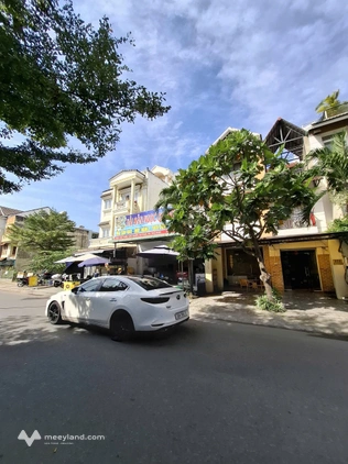 Bán đất mặt tiền đường Thân Văn Nhiếp, phường An Phú, quận 2, giá 23 tỷ