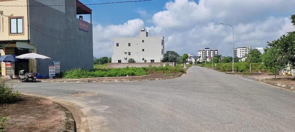 Tài chính hơn 3 tỷ sở hữu ngay lô đất tái định cư tại láng hòa lạc, giáp học viện tài chính