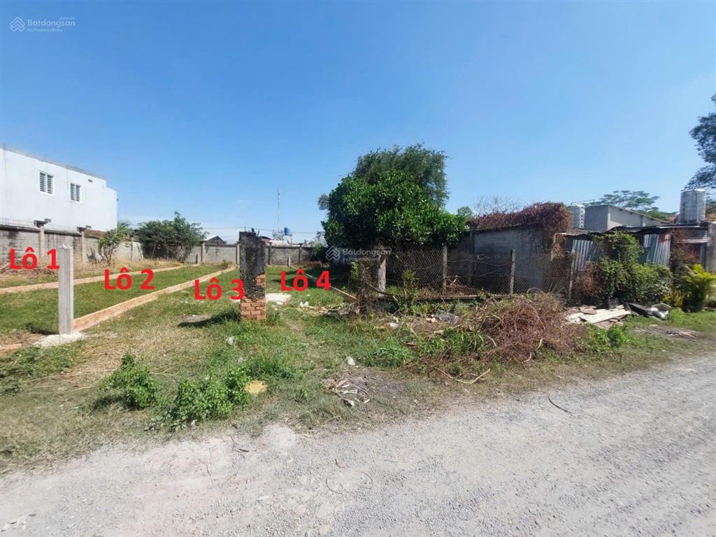 Bán gấp lô đất bên hông trường thcs tân thạnh đông, cách tl15 chỉ 100m, đường thông đường xe tải