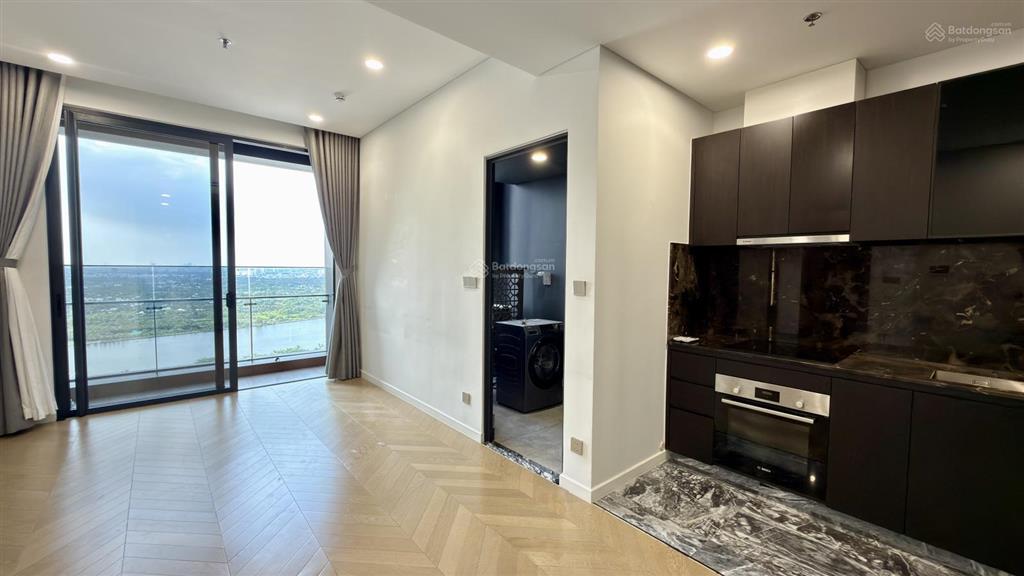 Bán căn 1 phòng ngủ view sông. đã có sổ hồng. giá chỉ 9 tỷ lumiere riverside