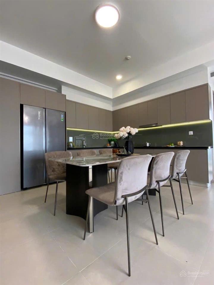 Bán cc 112m2 view công viên tại 98 tân túc, 4tỷ750 sổ hồng sẵn