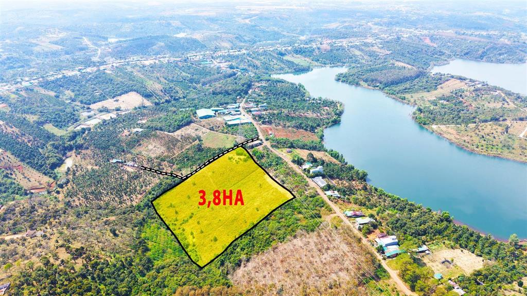 Đất làm dự án sát quốc lộ 14 khu đông dân cư, gần alumin, gần nhà thờ, gần hồ thủy điện