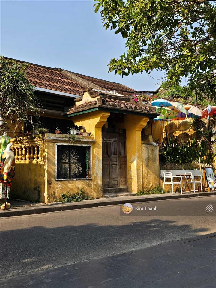 Bán nhà phố cổ đường trần phú, hội an vị trí kim cương, nhà phố cổ hội an, mặt tiền 9,22m