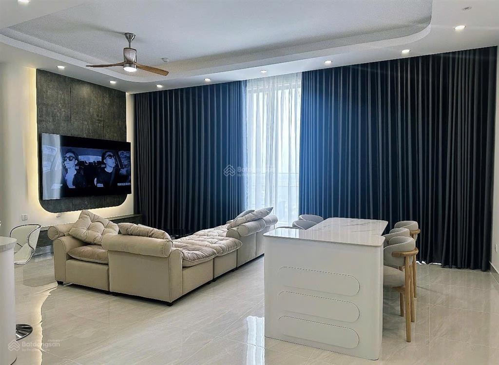 Penthouse river panorama 210m2 view sông siêu đẹp full nội thất cao cấp. 0911 090 *** em huân