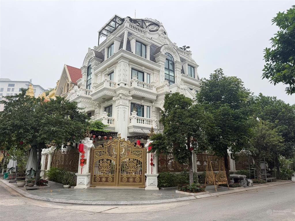 Cần bán biệt thự việt hưng, long biên, hà nội.