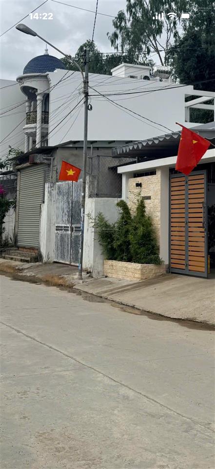 Bán nhà cấp 4 mới đẹp dt 120m2 3pn ngang 5m đường ôtô vĩnh hòa nha trang chỉ 4tỷ500tr