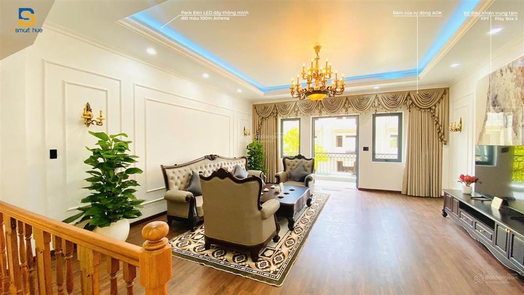 Nhà 4tầng đường nguyễn lộ trạch đối diện chợ, dân cư đông đúc thuận tiện kd chủ thuê lại 360tr/2năm