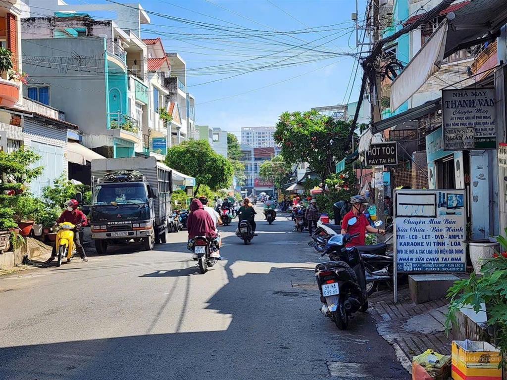 Bán đất khu tên lửa, mt hoàng văn hợp, 5.1x20m có nhà cấp 4 giá 9.3tỷ giá tốt
