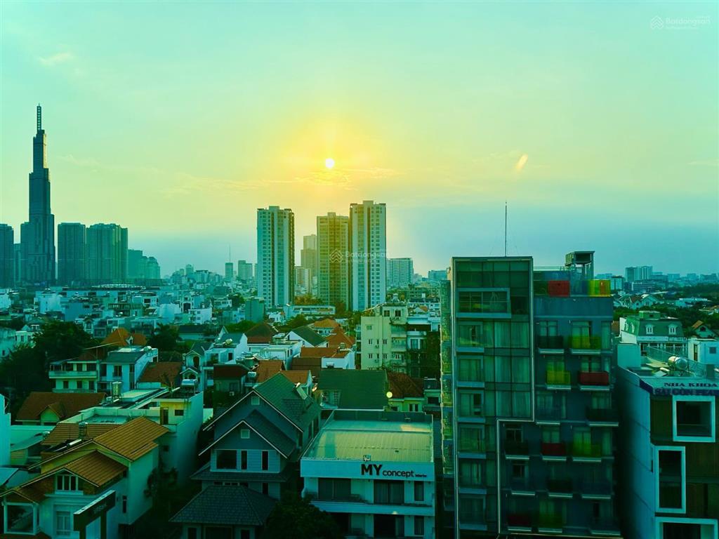 Hàng hiếm! tầng thấp căn góc 74m2 căn hộ, cdt bán chỗ ô tô định danh 250tr, sẵn hđ cho thuê 24tr