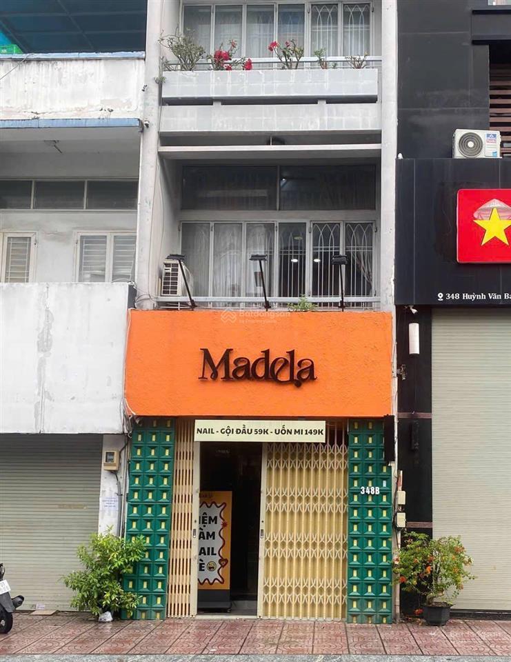 Giảm 1 tỷ bán nhà mặt tiền huỳnh văn bánh phú nhuận | nở hậu 6.2m | dòng tiền sẵn