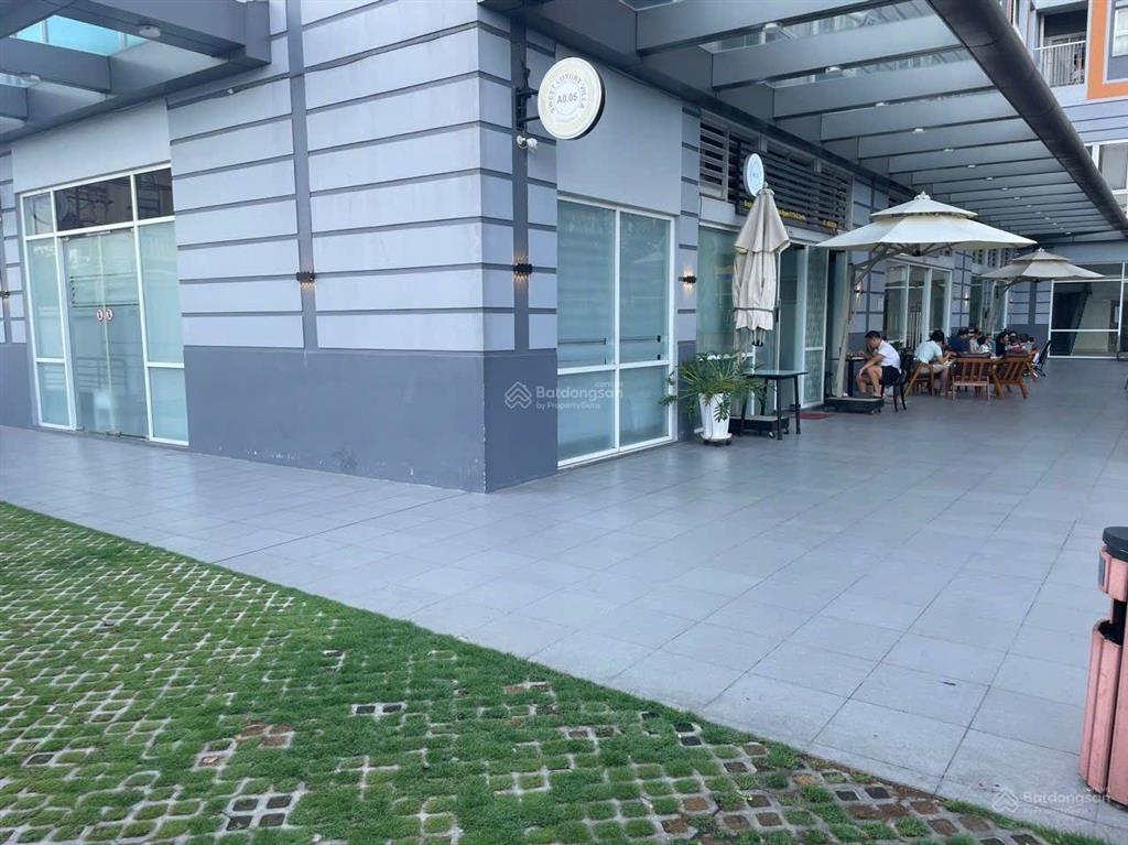 Bán shophouse carillon 7, giá cực chất 8.3 tỷ có tl cho kh, 164 m2, 2pn, 3wc, mặt tiền 10m