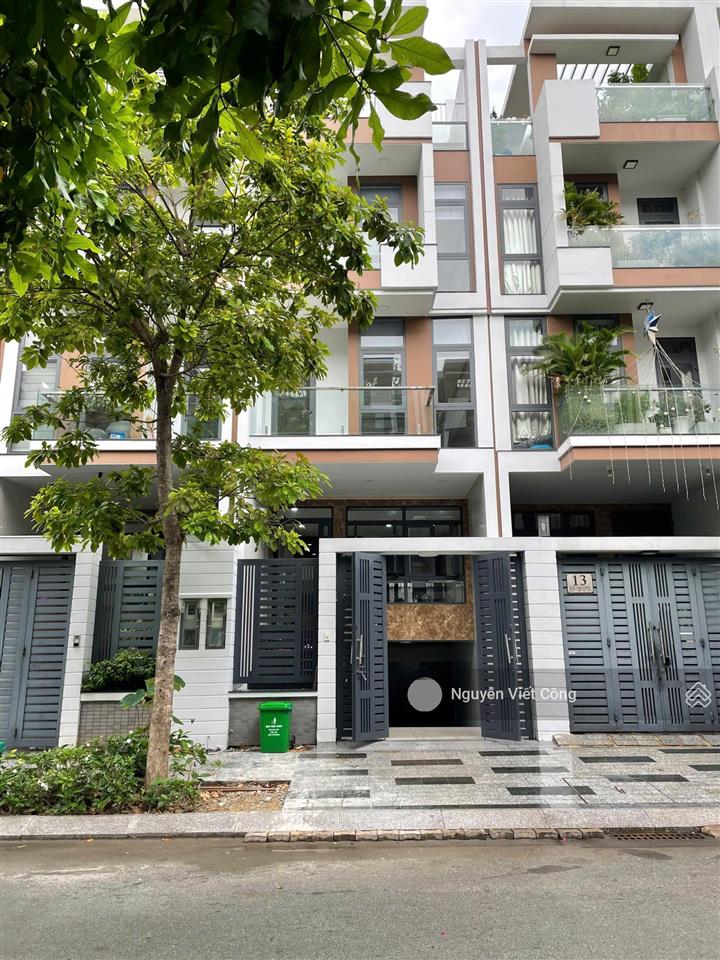 Nhà 1 hầm 4 lầu (5x20) giá tốt tại kđt vạn phúc city p. hiệp bình phước, tp thủ đức