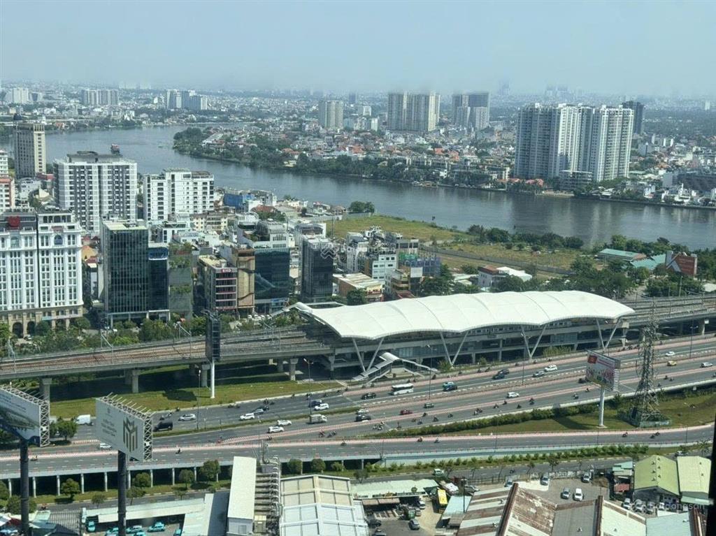 Bán chung cư landmark 81 chỉ 9 tỷ 1 phòng ngủ, view sông sài gòn đẹp