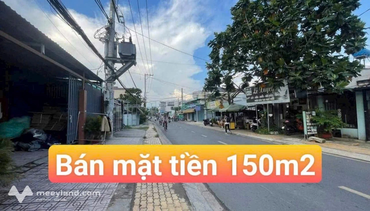 Cần bán lô đất mặt tiền kinh doanh 150m2, giá chỉ 2,5 tỷ, gọi cho em xem đất