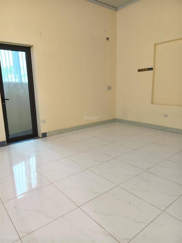 Bán nhanh siêu phẩm nhà cấp 4 rộng có sân chơi, quy hoạch view vườn hoa tại tp vĩnh yên
