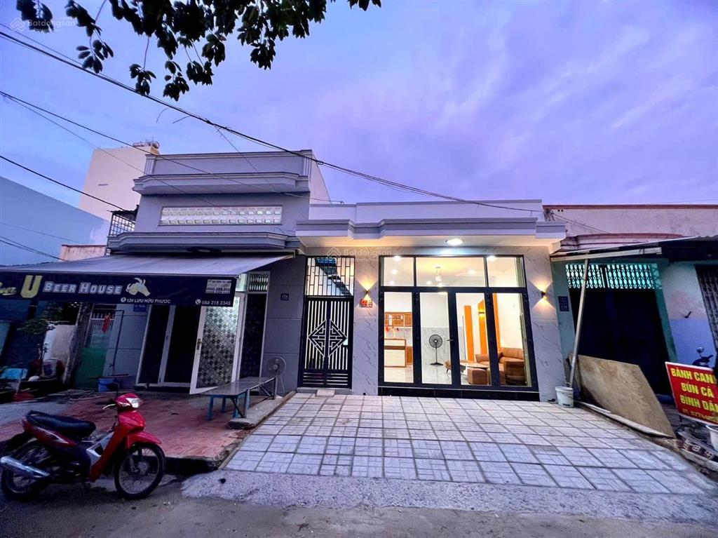 Giảm giá bán nhanh tđc hòn rớ 1 đường rộng 10m cách đường tôn đức thắng và bờ kè chỉ vài bước chân