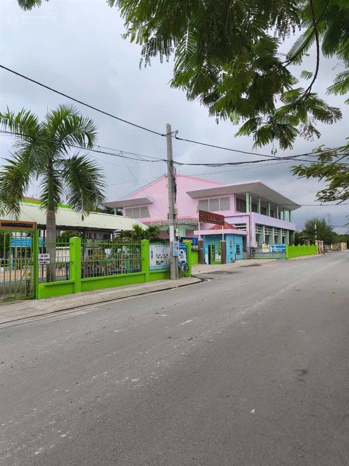 Bán đất mặt tiền lê thị tám nhơn đức, 0939 500 ***